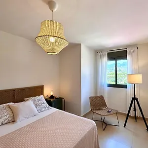 apartamento-veranoazul-nerja.1costadelsol.com/